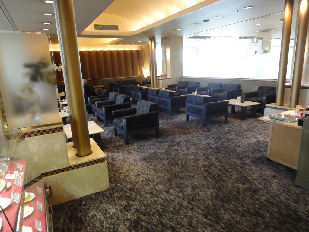 Okayama Royal Hotel Zewnętrze zdjęcie