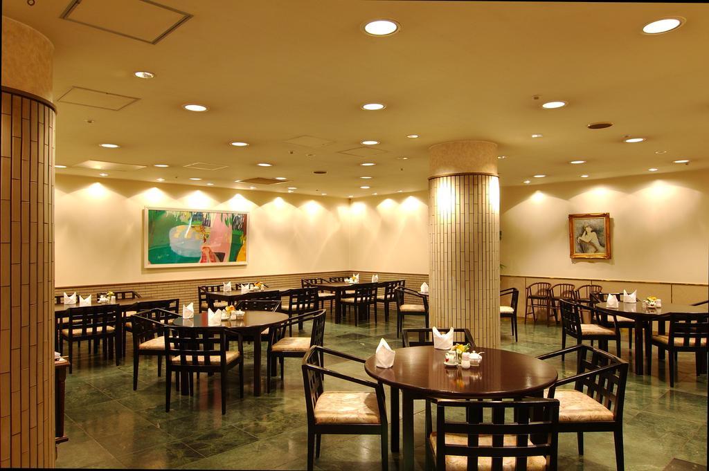 Okayama Royal Hotel Zewnętrze zdjęcie